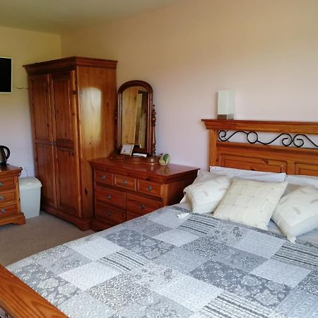 Fox Heaven B&B Carrickfergus Exterior photo